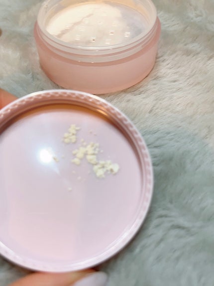 ヨレンパウダー ツヤカバー/muice/ルースパウダーを使ったクチコミ(4枚目)