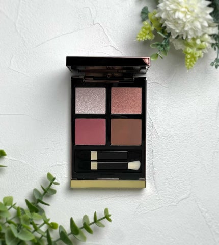 アイ カラー クォード/TOM FORD BEAUTY/アイシャドウパレットを使ったクチコミ(2枚目)