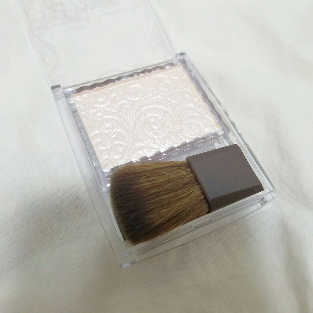 パールグロウハイライト/CEZANNE/パウダーハイライトを使ったクチコミ（2枚目）