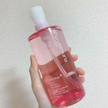 

shu uemura
フレッシュクリアサクラクレンジングオイル🌸



口コミの良さとリニューアルしたとの情報を嗅ぎつけたことで、
試してみようとお店にサンプルもらいに行ったのが3/2。
そこで美容