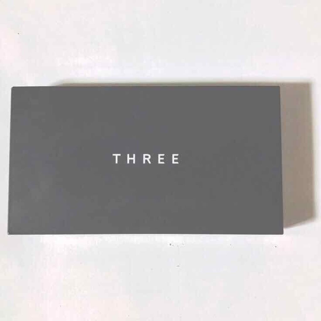 プリスティーンコンプレクションパウダーファンデーション/THREE/パウダーファンデーションを使ったクチコミ（1枚目）