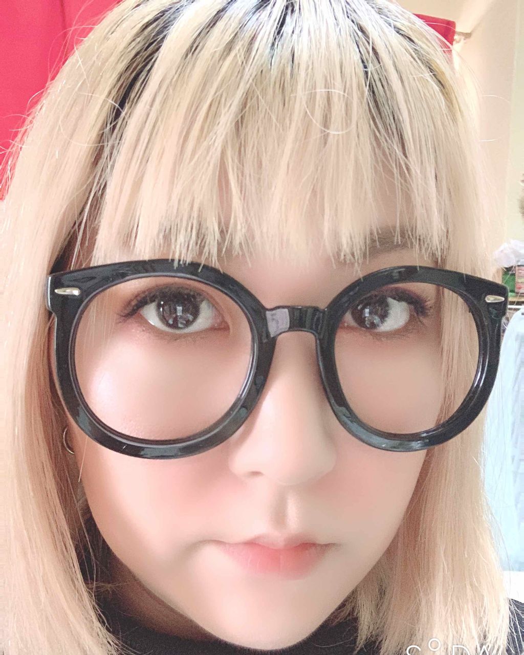 Super Shock Shadow/ColourPop/単色アイシャドウを使ったクチコミ（1枚目）