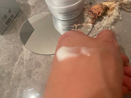 パーフェクトワン 薬用ホワイトニングジェル/パーフェクトワン/オールインワン化粧品を使ったクチコミ(5枚目)