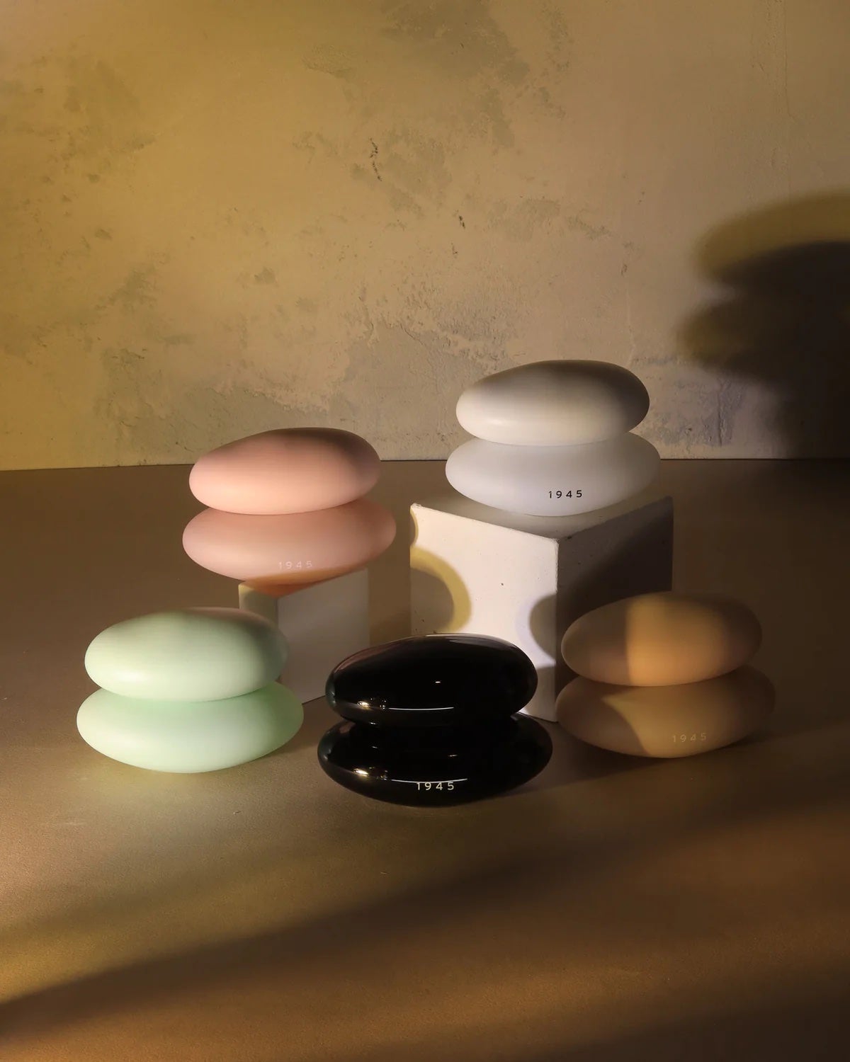 1945 オードトワレ WHITE/SHOLAYERED/香水(レディース)を使ったクチコミ(3枚目)