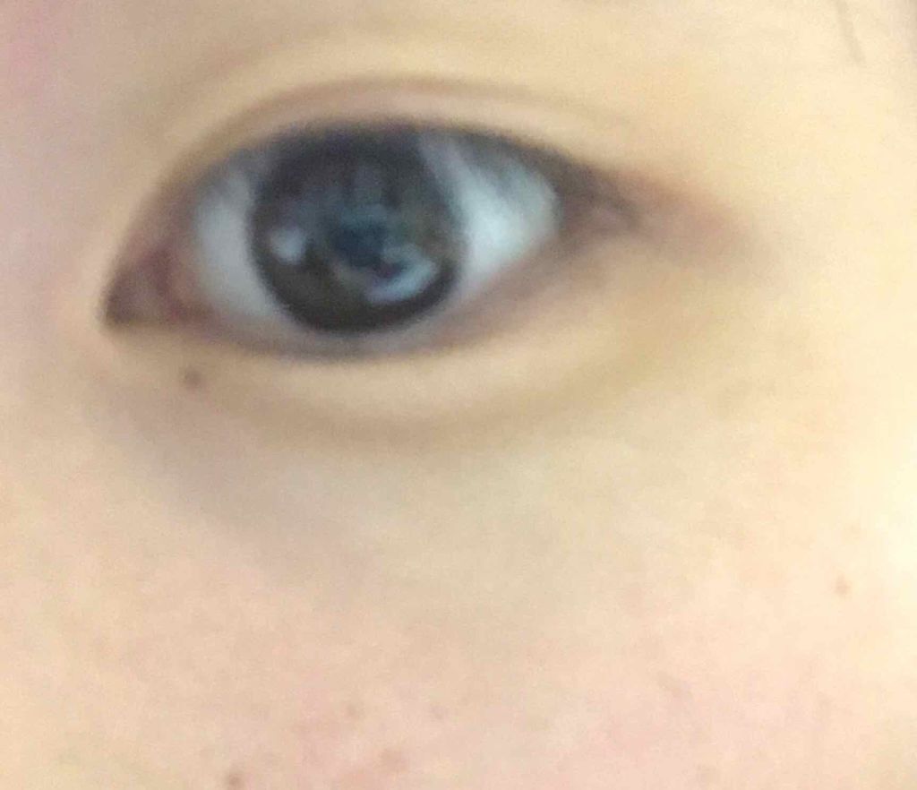 まっちゃん on LIPS 「一重で悩んでる子見てほしい!(目の写真注意あります)学校にして..」(3枚目)