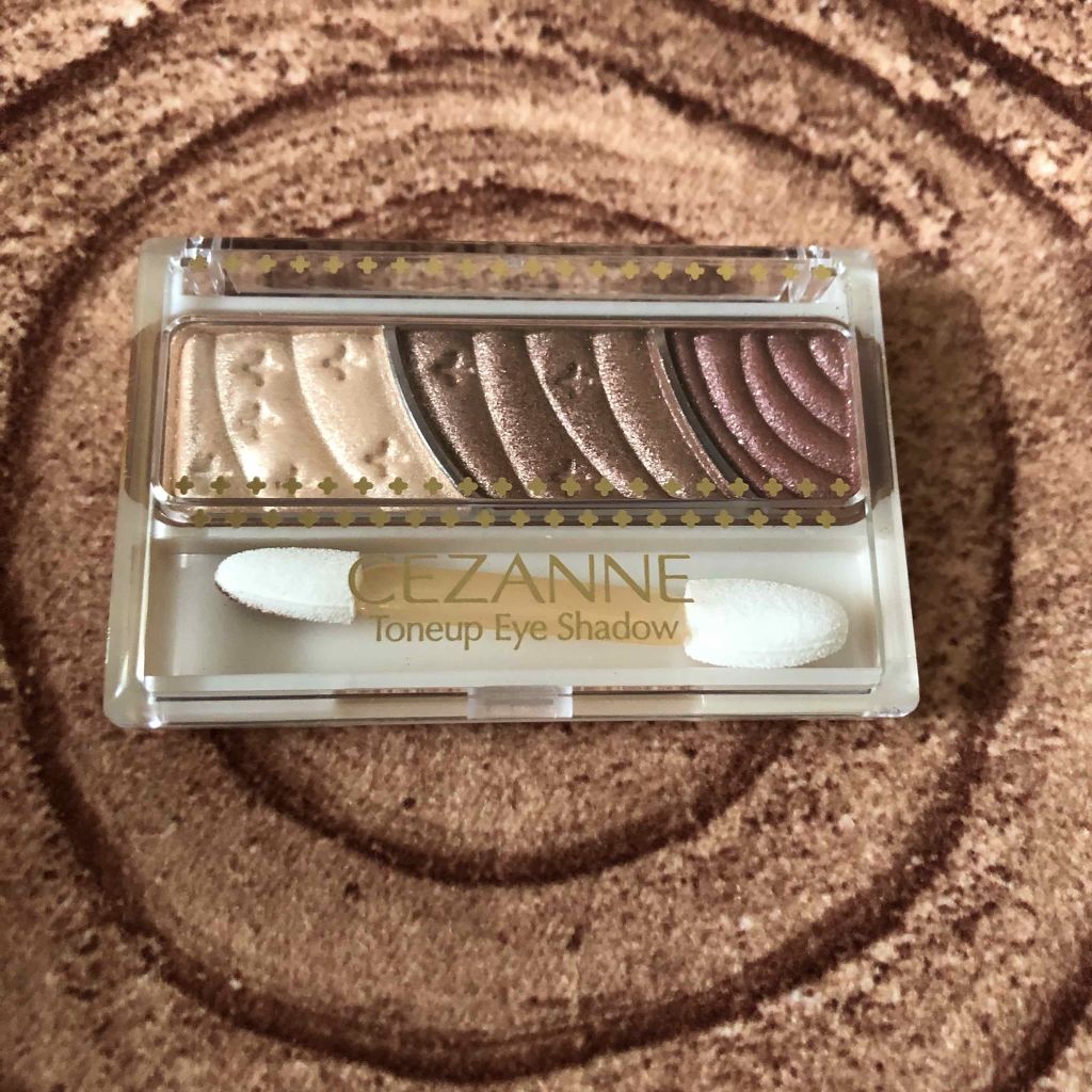 トーンアップアイシャドウ/CEZANNE/アイシャドウパレットを使ったクチコミ（1枚目）
