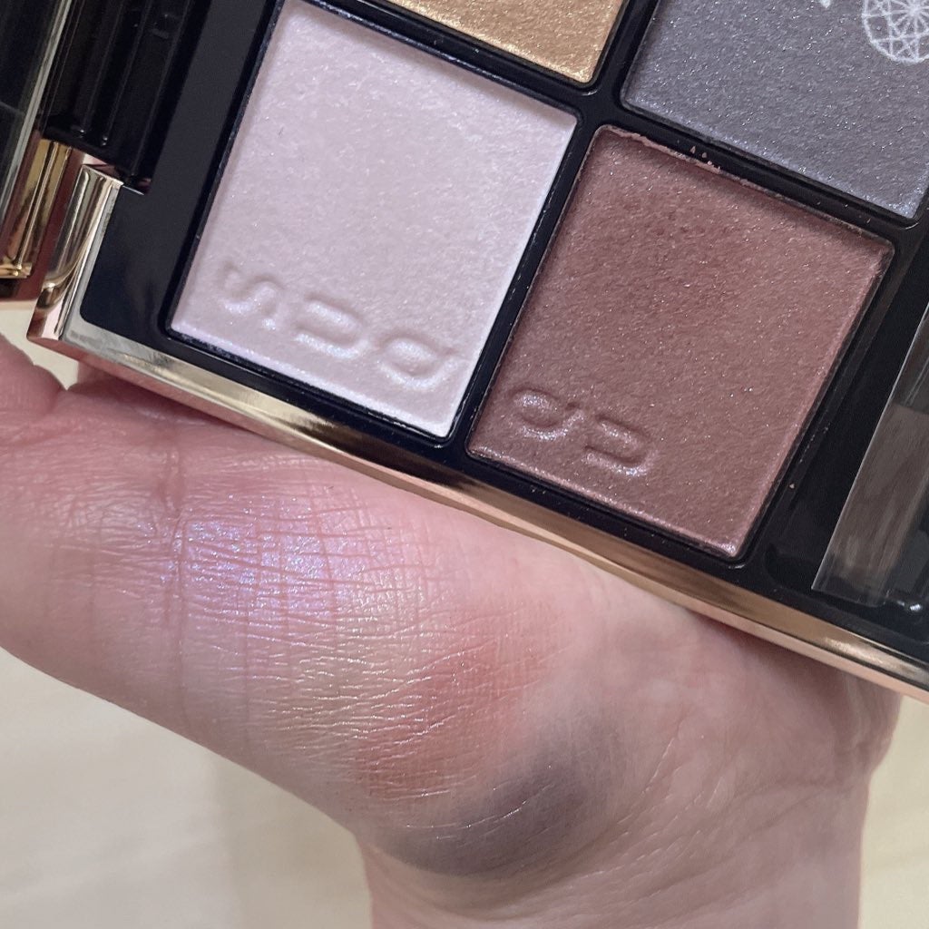 シグニチャー カラー アイズ/SUQQU/アイシャドウパレットを使ったクチコミ(4枚目)