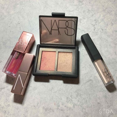 オーガズムファンタジートリオ/NARS/メイクアップキットを使ったクチコミ（1枚目）