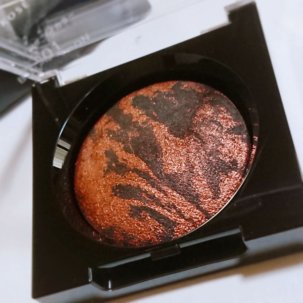 ヴィセ アヴァン マーブリング アイカラー/Visée/単色アイシャドウを使ったクチコミ（1枚目）