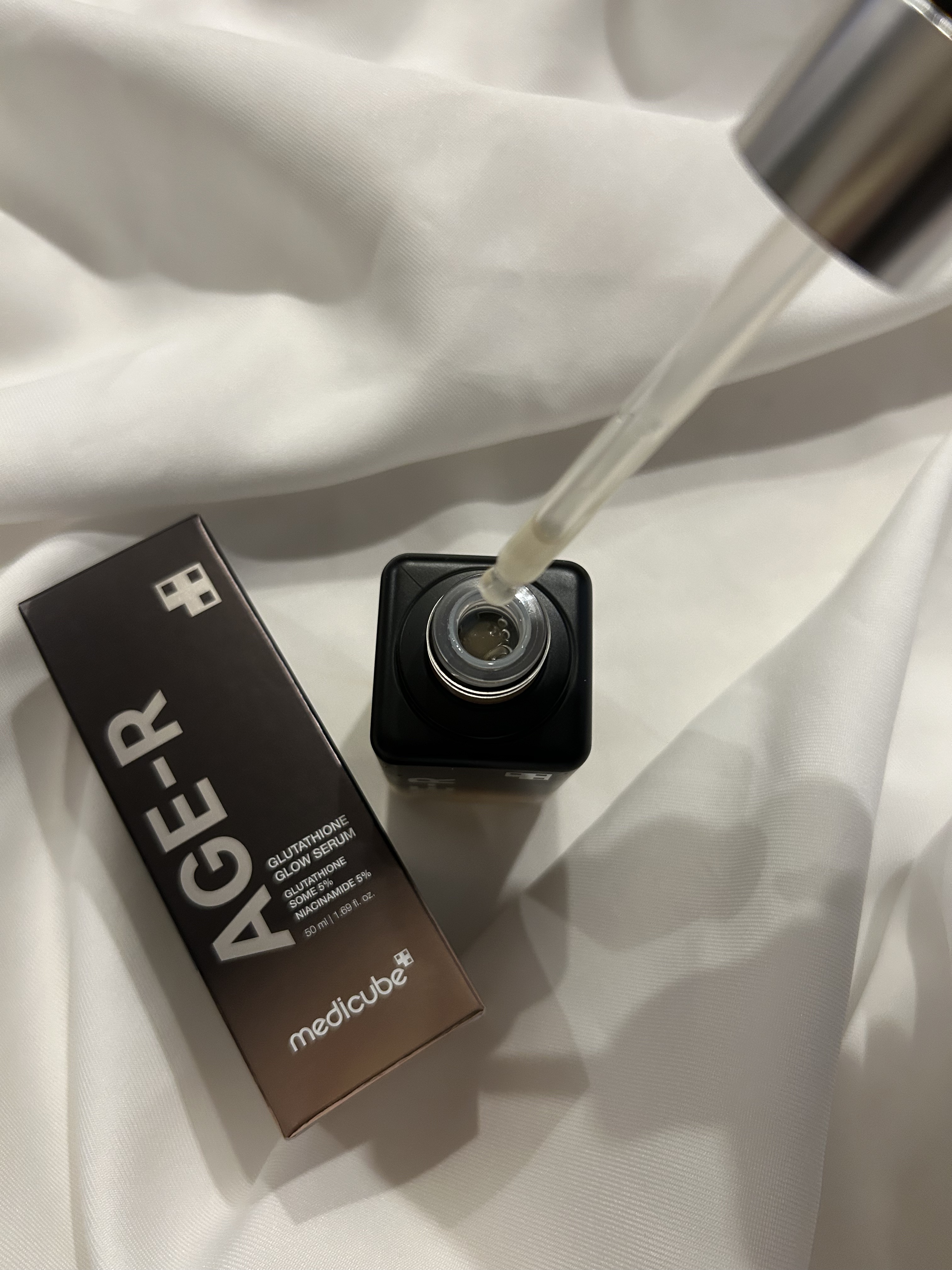 グルタチオングロウアンプル/MEDICUBE/美容液を使ったクチコミ（2枚目）