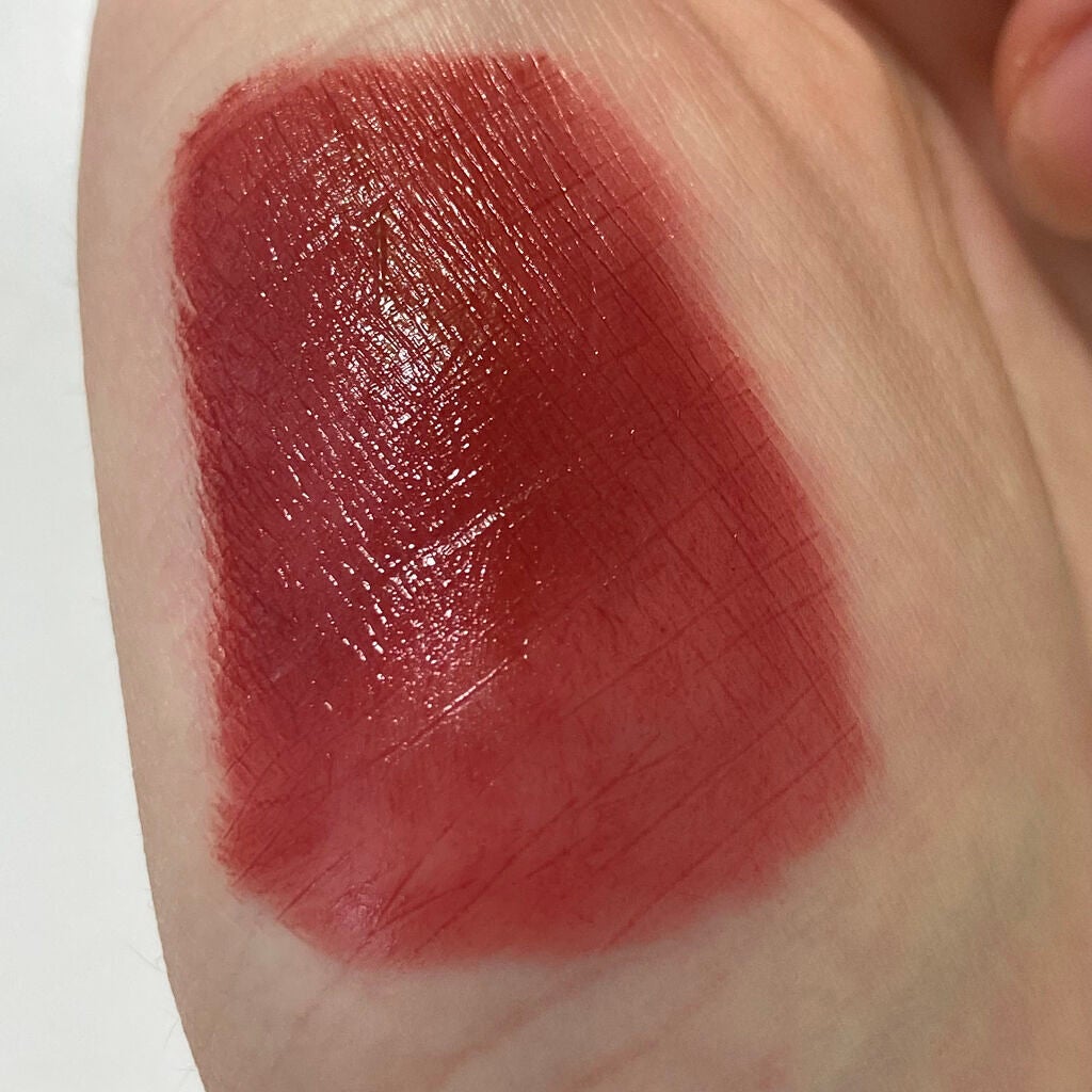 キヌ ルージュ サテン/shu uemura/口紅を使ったクチコミ(3枚目)