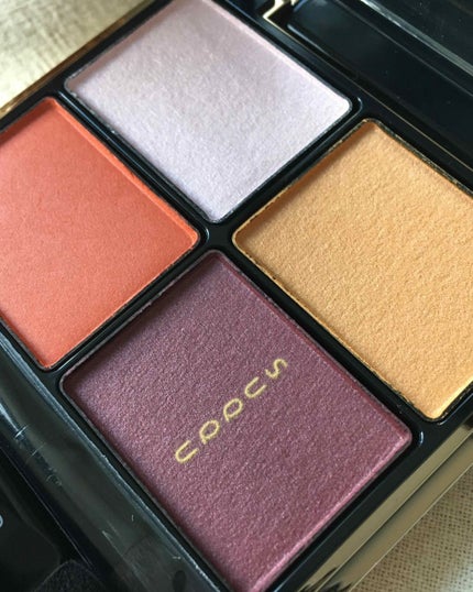 デザイニング カラー アイズ/SUQQU/アイシャドウパレットを使ったクチコミ(2枚目)