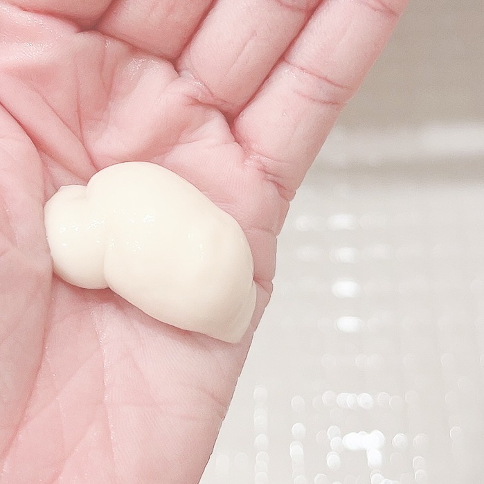 いち髪 濃密Ｗ保湿ケア トリートメントのクチコミ「♡ ••┈┈┈┈┈┈┈┈•• ♡

#いち髪

いち髪 濃密W保湿ケア トリートメント

♡ .....」（3枚目）