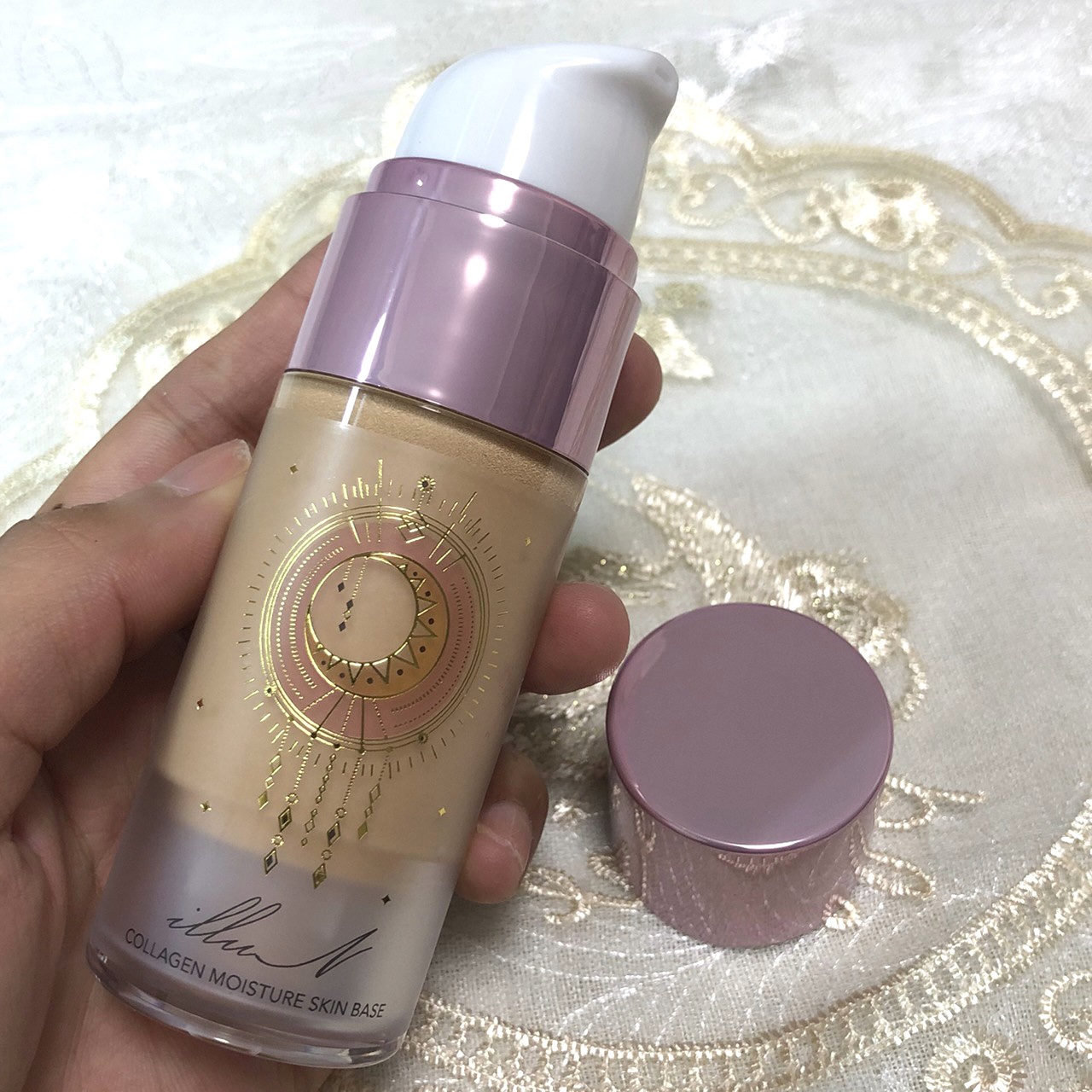 コラーゲンモイスチャースキンベース/illuN/化粧下地を使ったクチコミ（2枚目）