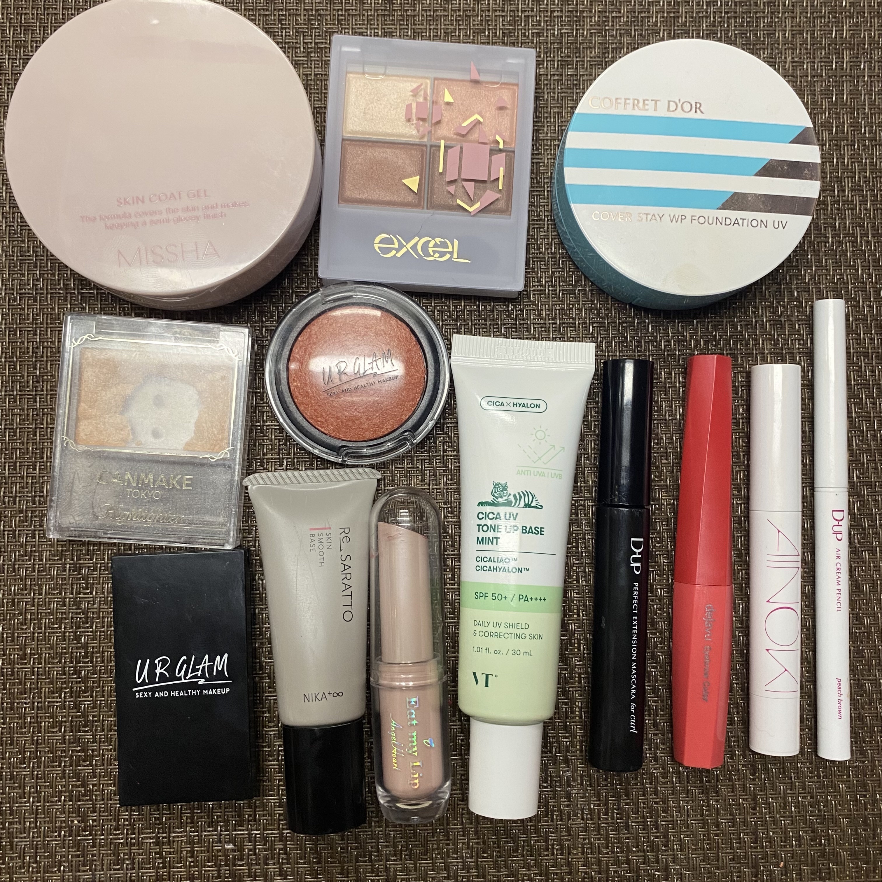 イートマイリップ 05 レディローズ/エンジェルハート/口紅を使ったクチコミ（3枚目）