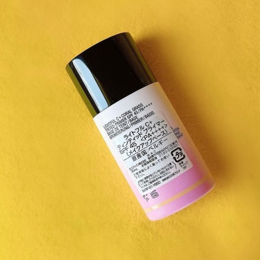 M・A・C ライトフル Ｃ＋ティンティッド プライマーSPF45(PA++++)のクチコミ「【売上 “No.1“】🥇👏🏻メイクアップベースでトーンUP⤴︎
光のヴェールを纏った【“サクラ.....」（3枚目）