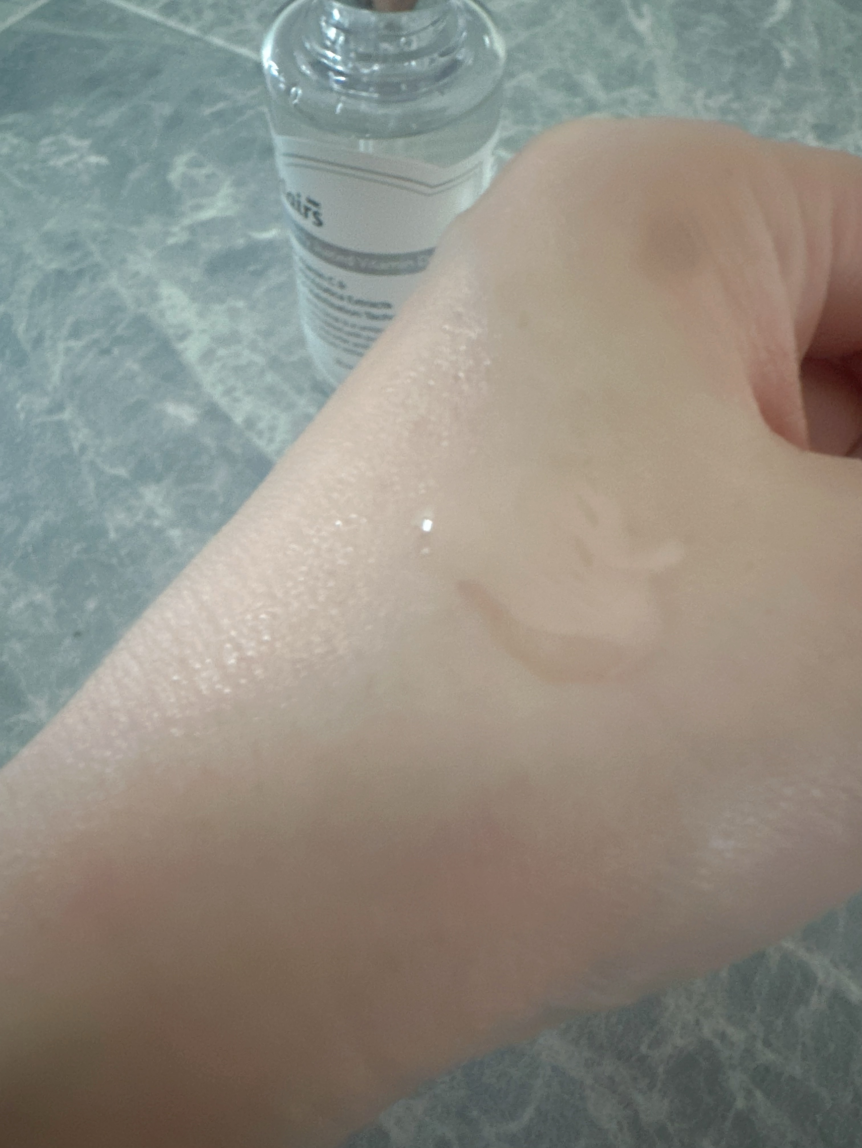 フレッシュリージュースドビタミンドロップ(35ml)/Klairs/美容液を使ったクチコミ（3枚目）