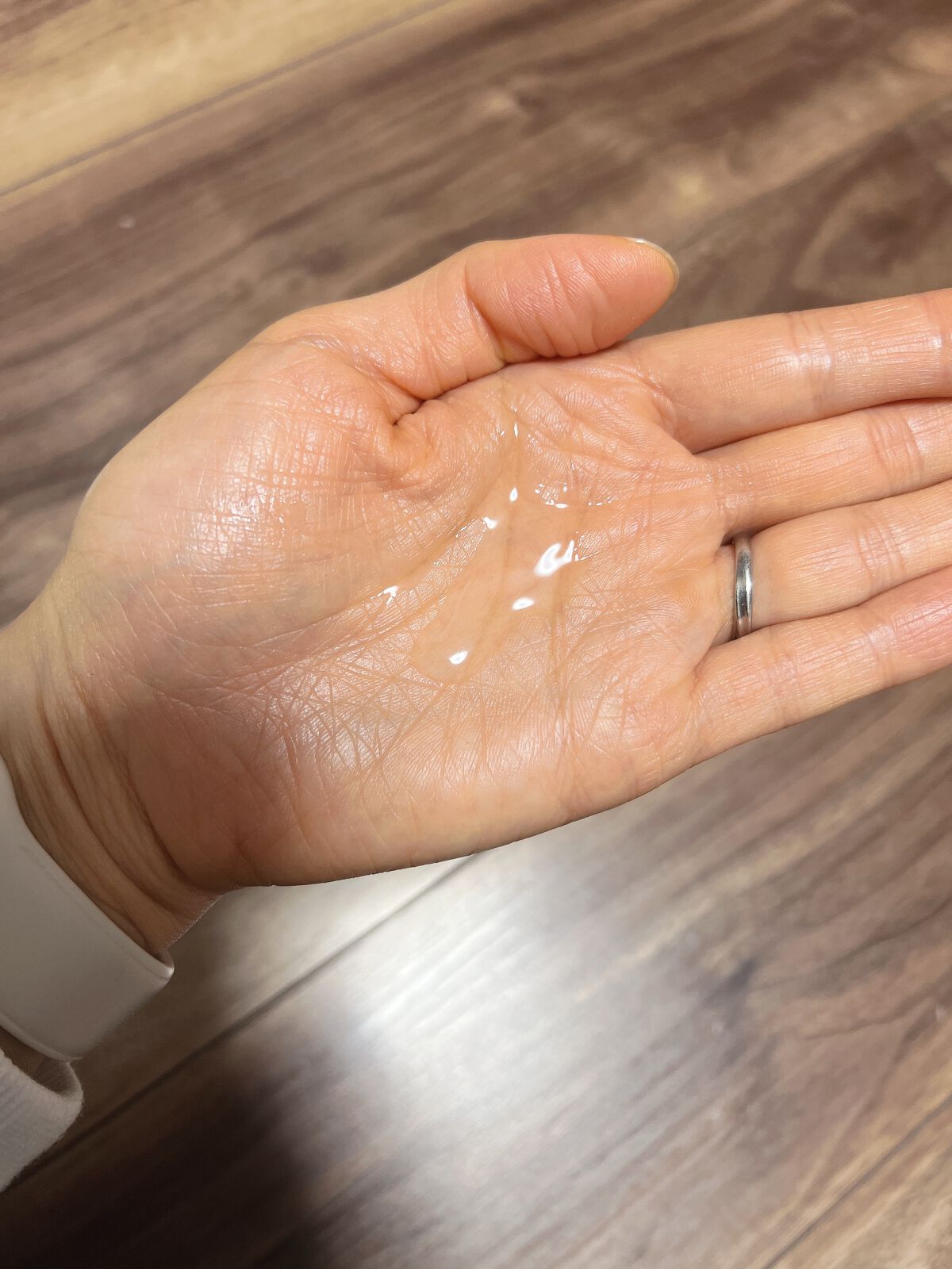 エッセンシャル トリートメントローション/ロベクチン/化粧水を使ったクチコミ（3枚目）