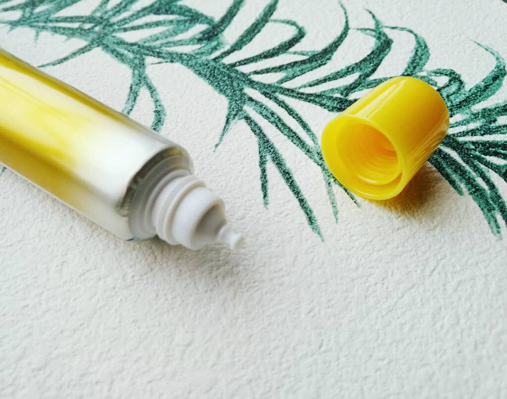 薬用しみ集中対策 プレミアム美容液/メラノCC/美容液を使ったクチコミ(3枚目)