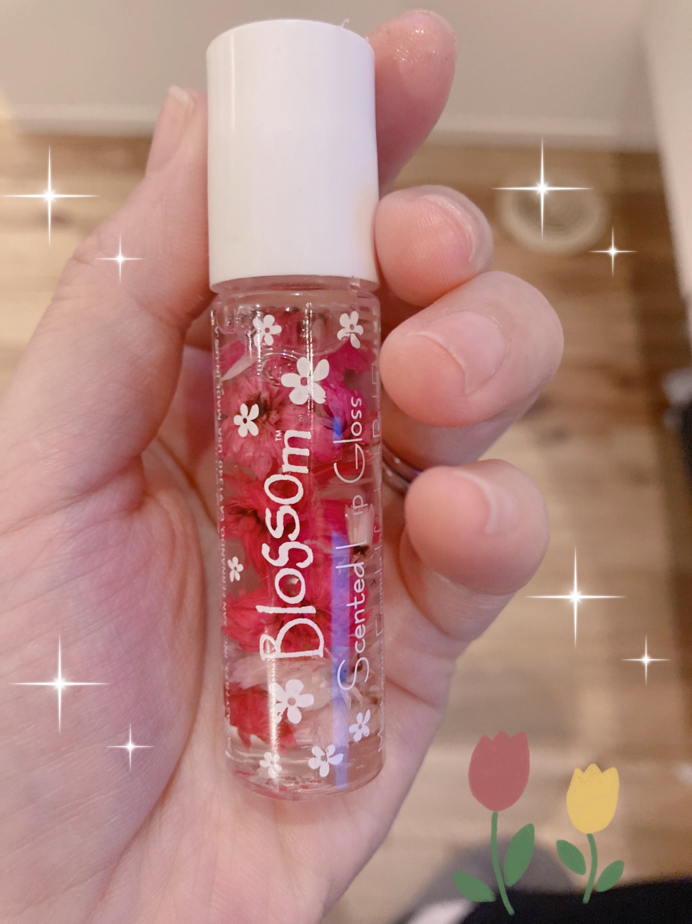 コトノコト on LIPS 「おはようございます😃今日は雨模様です。。お花のリップを紹介しま..」(1枚目)