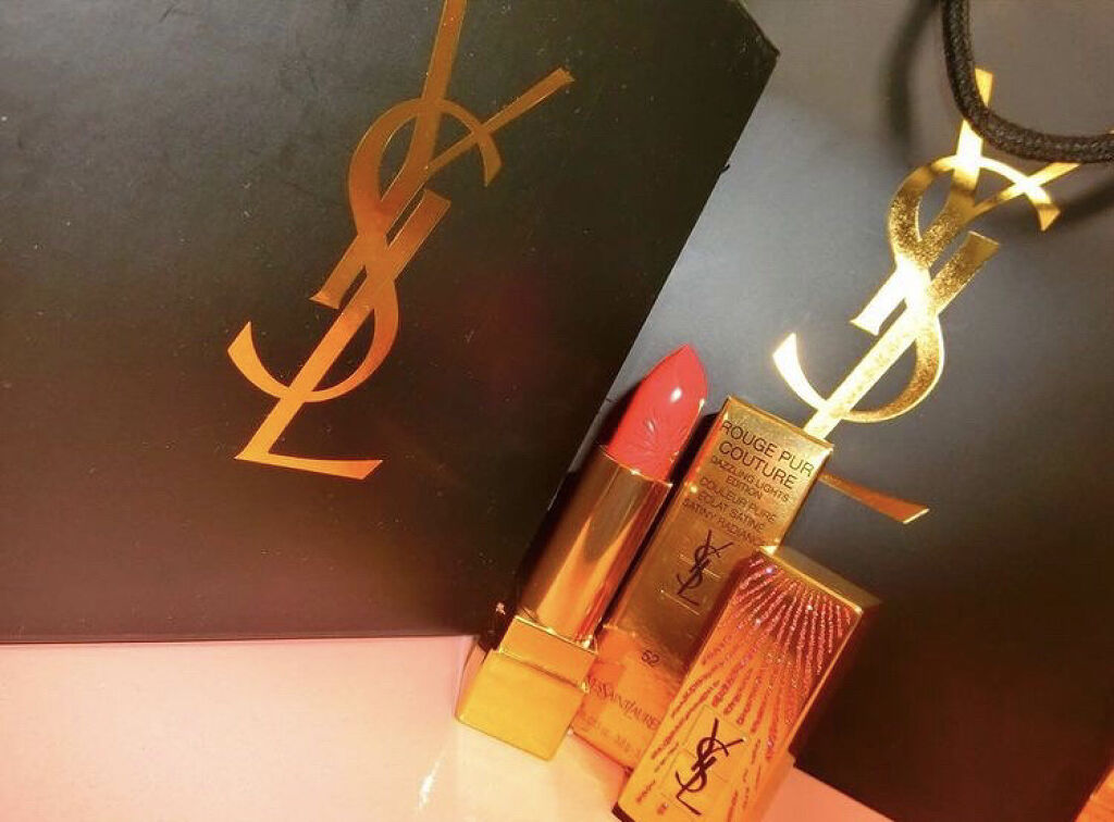 <旧>ルージュ ピュールクチュール <コレクター>NO.52 ルージュロゼ/YVES SAINT LAURENT BEAUTE/口紅を使ったクチコミ（2枚目）