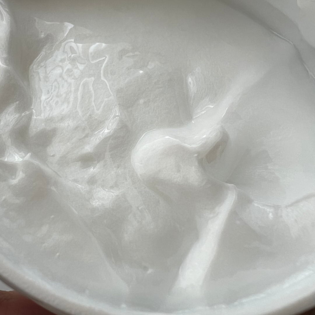 ヴァセリンリペアクリームナイトケア/ヴァセリン/ボディクリームを使ったクチコミ(4枚目)