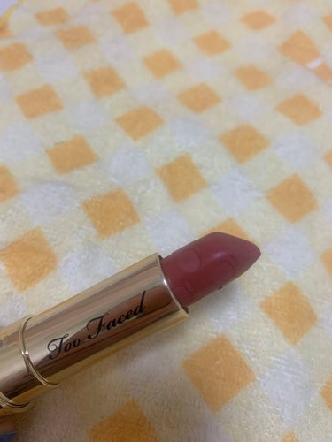 ジューシー マット ロングウェア リップスティック/Too Faced/口紅を使ったクチコミ（2枚目）