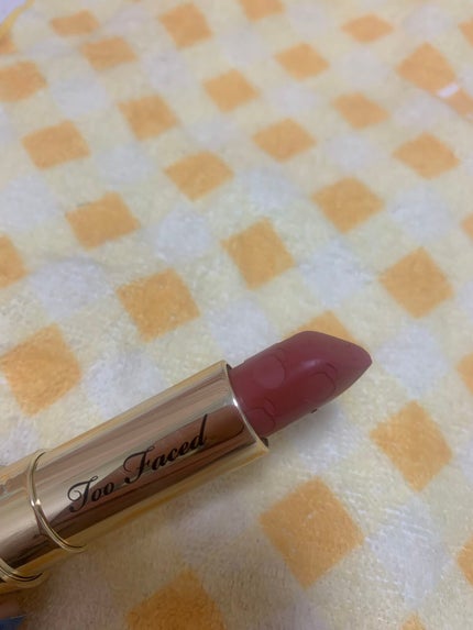ジューシー マット ロングウェア リップスティック/Too Faced/口紅を使ったクチコミ(2枚目)