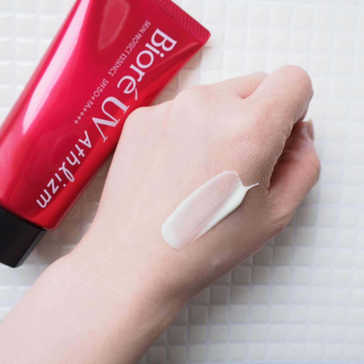 UV  アスリズム　スキンプロテクトエッセンス/ビオレ/日焼け止めローションを使ったクチコミ（3枚目）