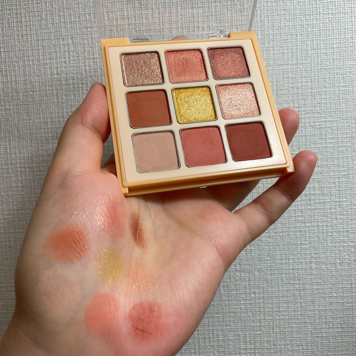 マテリアルカラーパレット/leur charme/アイシャドウパレットを使ったクチコミ(2枚目)