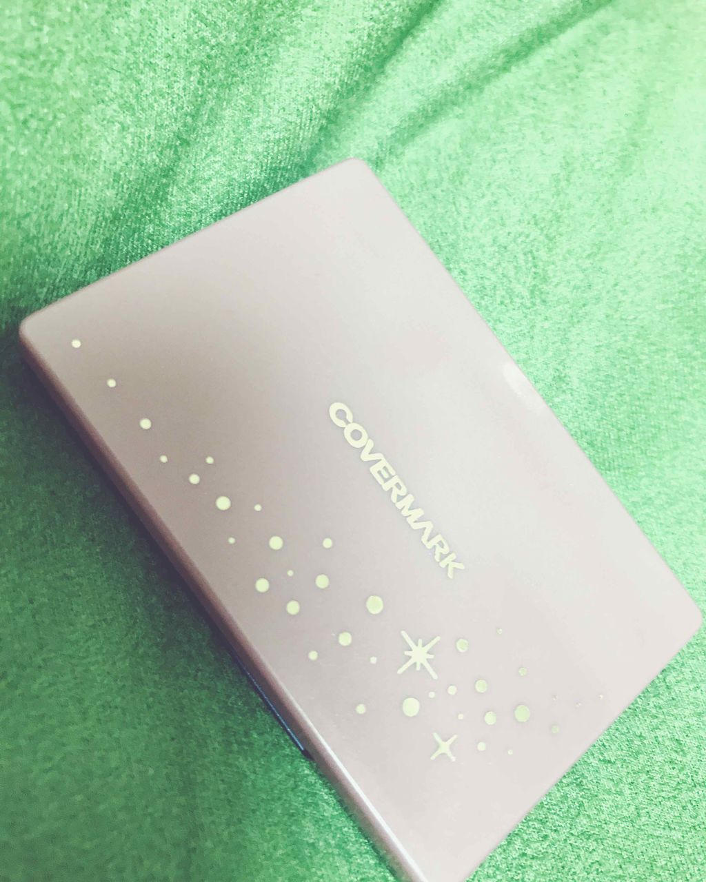 カバーマーク ラディアントローズ アイカラー/COVERMARK/アイシャドウパレットを使ったクチコミ（1枚目）
