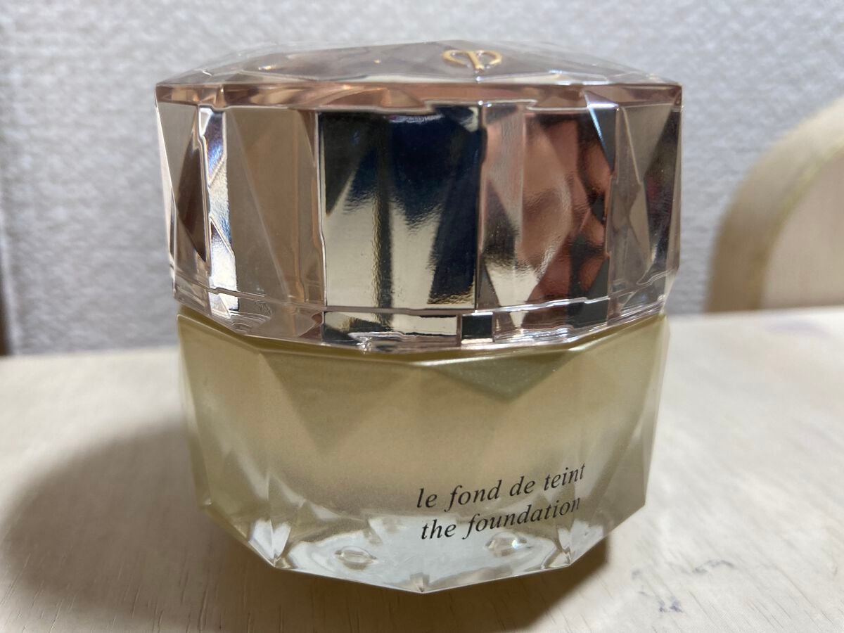ル・フォンドゥタン/クレ・ド・ポー ボーテ/クリーム・エマルジョンファンデーションを使ったクチコミ(3枚目)