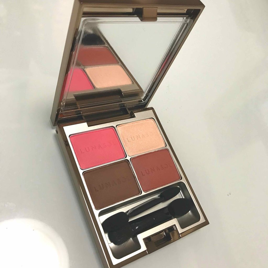 マカロングロウアイズ/LUNASOL/アイシャドウパレットを使ったクチコミ(1枚目)