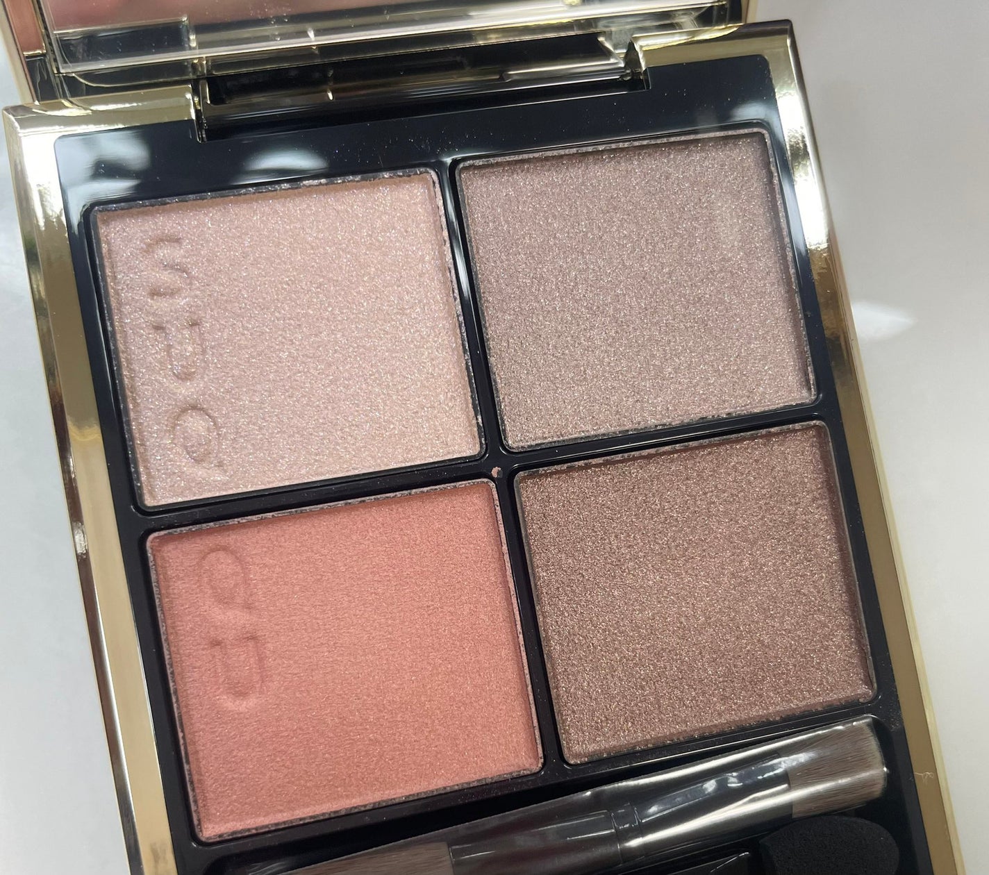 シグニチャー カラー アイズ/SUQQU/アイシャドウパレットを使ったクチコミ(2枚目)