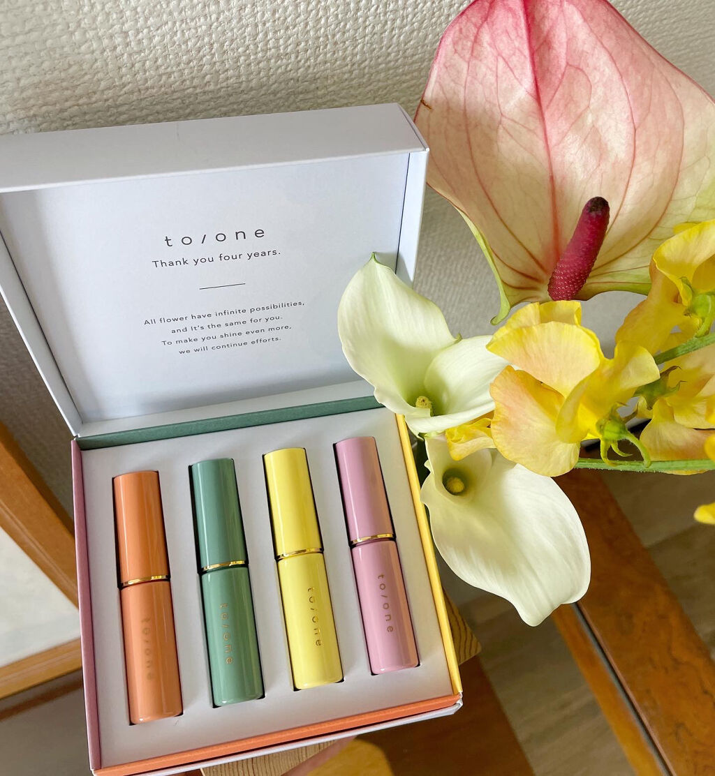 4th アニバーサリー キット/to/one/メイクアップキットを使ったクチコミ（1枚目）