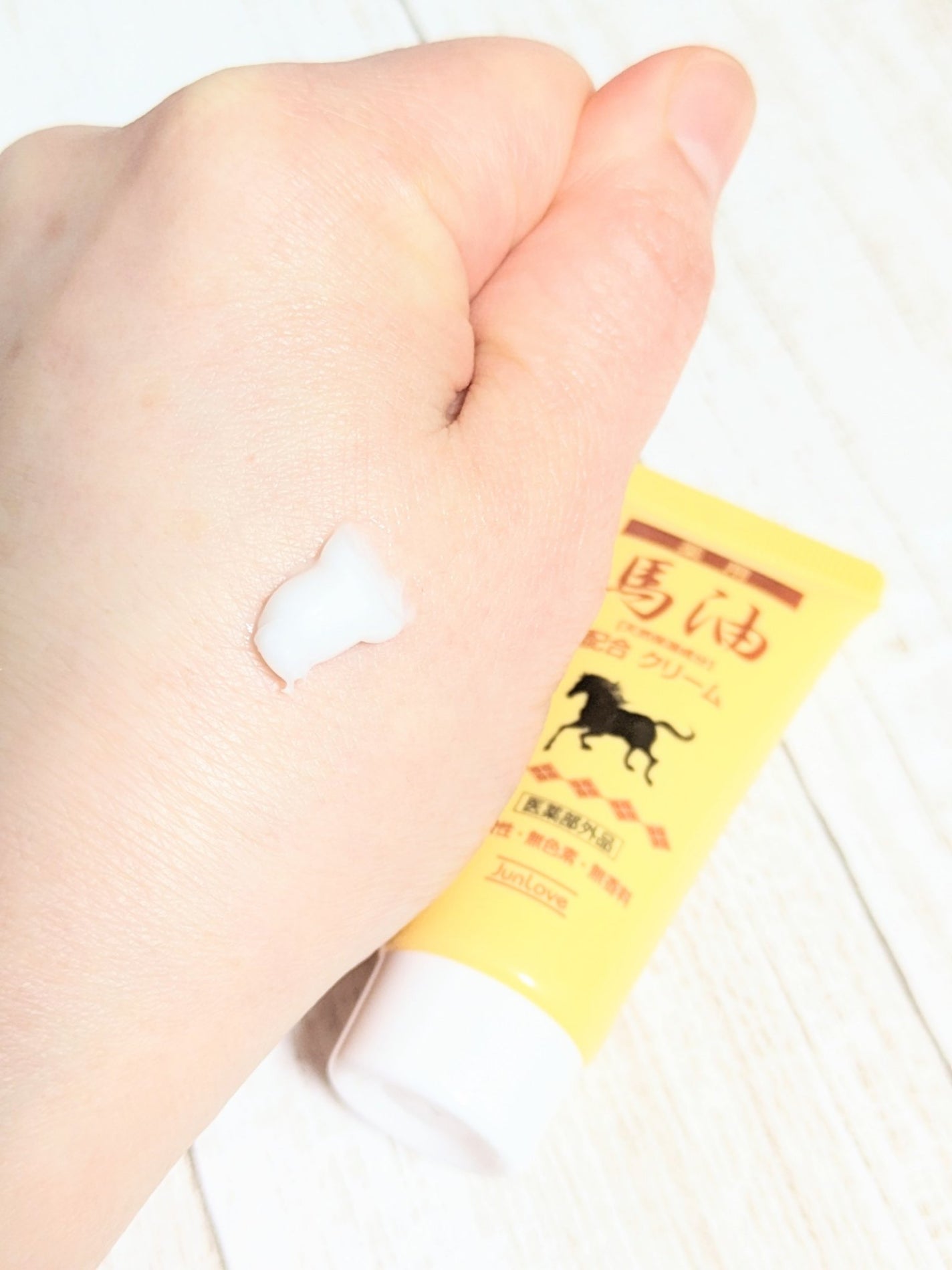 ジュンラブ BYクリーム (薬用馬油配合クリーム)/純ケミファ/フェイスクリームを使ったクチコミ(2枚目)