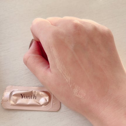 çVAããŒãçŸå®¹æ¶²ïŒ»å»è¬éšå€å/Yunth/çŸå®¹æ¶²ã䜿ã£ãã¯ãã³ãïŒ3æç®ïŒ