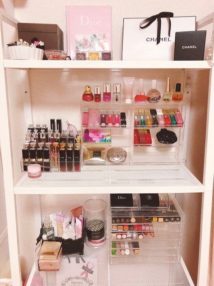 maki on LIPS 「私のコスメ収納をご紹介させていただきます💕かなりごちゃごちゃで..」(7枚目)