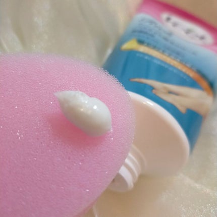 Veet ヴィート Rich バスタイム除毛クリーム 敏感肌用のクチコミ「学生の頃に使ってから久しぶりにヴィートの除毛クリームを使いました!
あの特有の匂いを覚悟して.....」(1枚目)