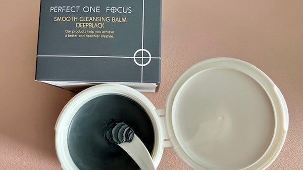 パーフェクトワンフォーカス スムースクレンジングバーム ディープブラック/PERFECT ONE FOCUS/クレンジングバームを使ったクチコミ(2枚目)