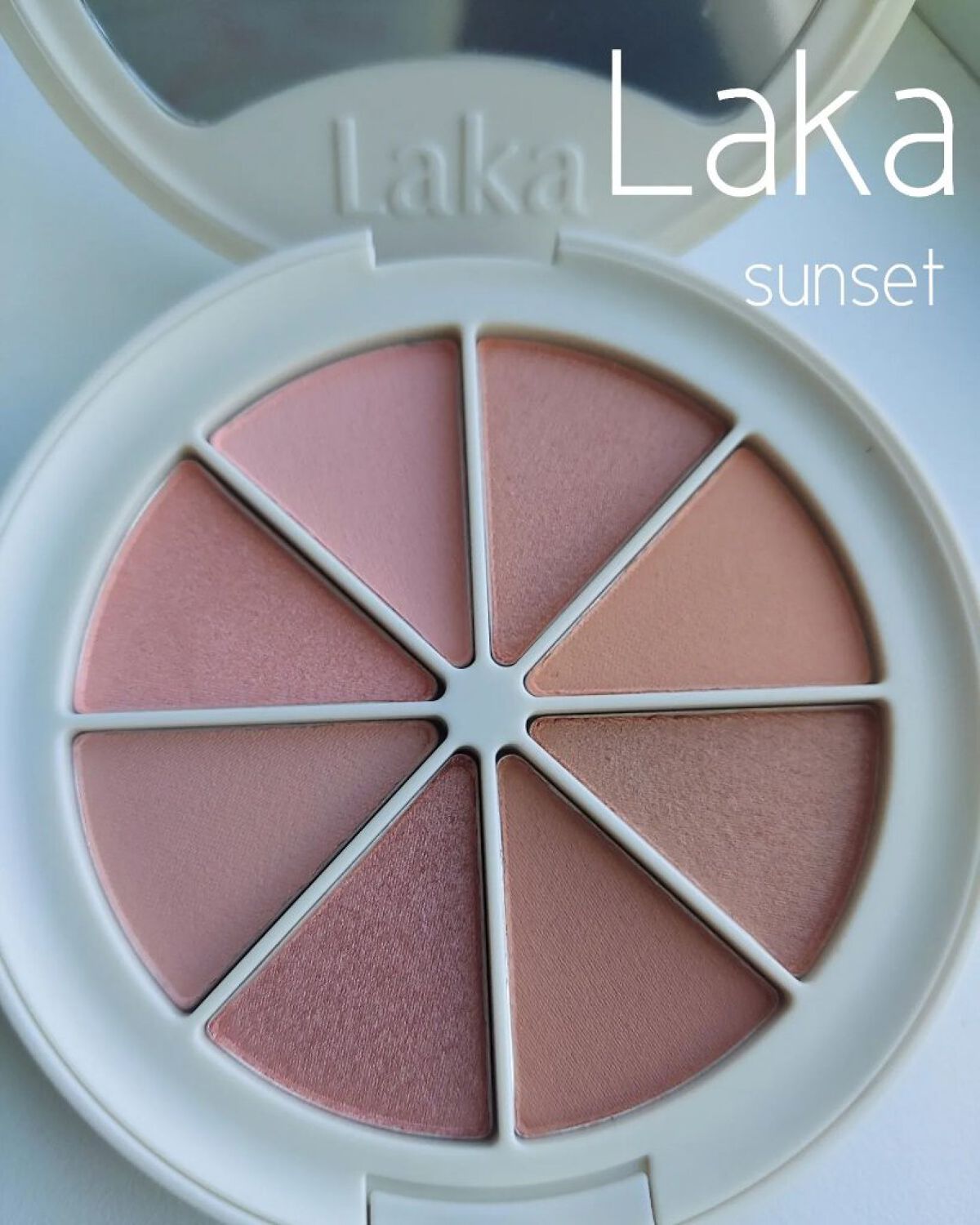 ミドルトーンアイシャドウコレクターパレット/Laka/アイシャドウパレットを使ったクチコミ（1枚目）