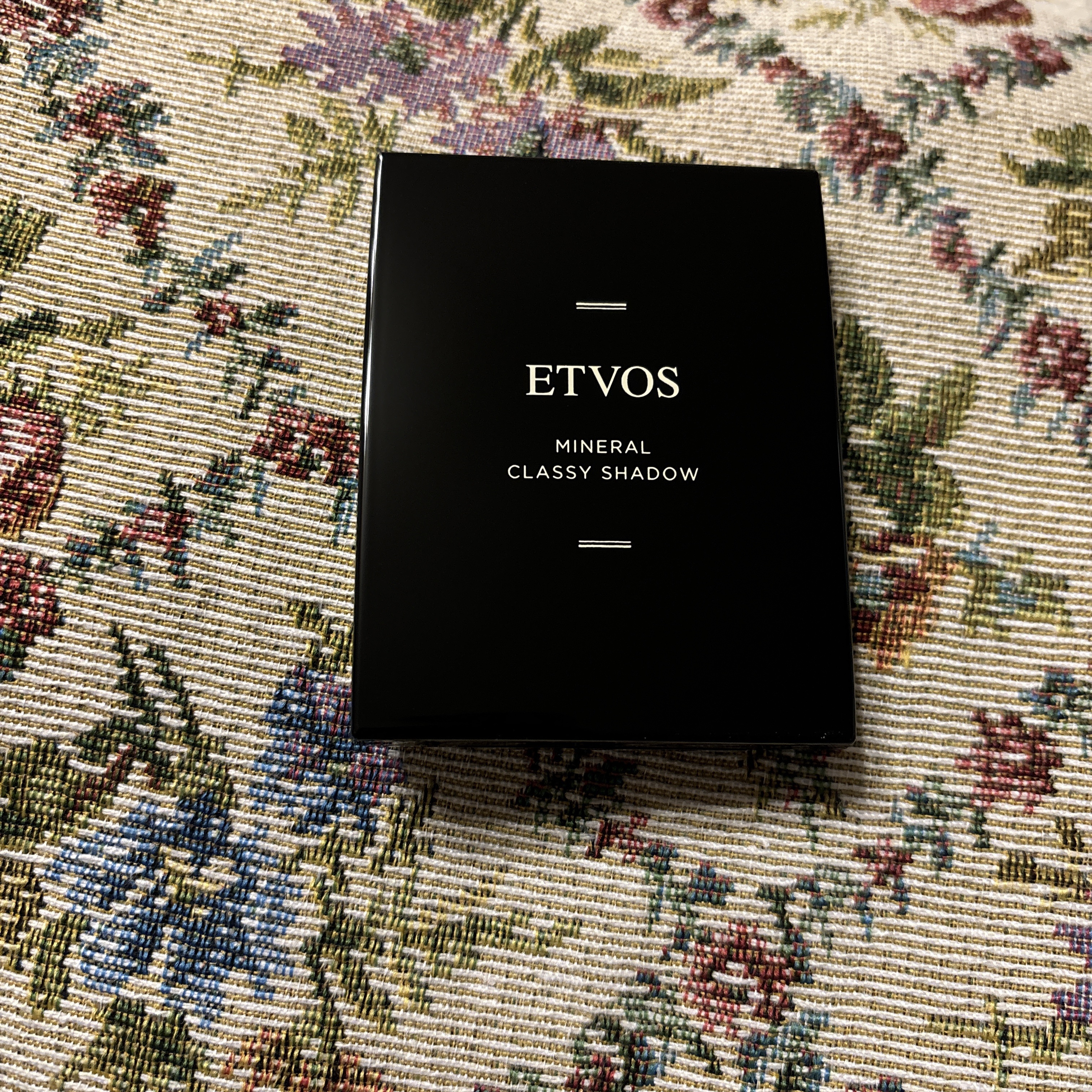 ミネラルクラッシィシャドー/エトヴォス/アイシャドウパレットを使ったクチコミ（3枚目）