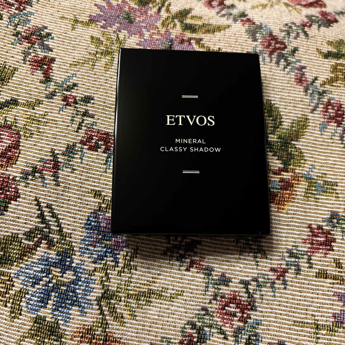 ミネラルクラッシィシャドー/エトヴォス/アイシャドウパレットを使ったクチコミ(3枚目)