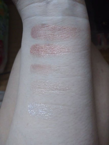 GENE TOKYO リラクシーアイシャドウ/DAISO/アイシャドウパレットを使ったクチコミ(2枚目)