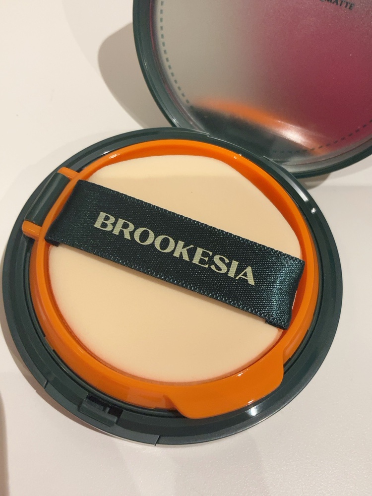 スキンエンハンサー コンパクト クッション (マット)/BROOKESIA/クッションファンデーションを使ったクチコミ（3枚目）