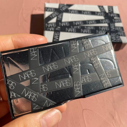 アンラップド ミニアイシャドーパレット DOLCE VITA/NARS/アイシャドウパレットを使ったクチコミ(2枚目)