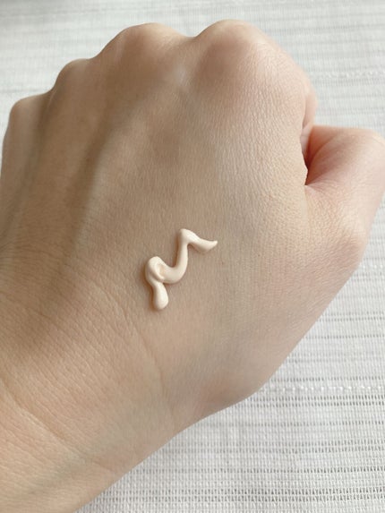 乾燥さん 保湿力スキンケア下地 カバータイプ/乾燥さん/化粧下地を使ったクチコミ(5枚目)