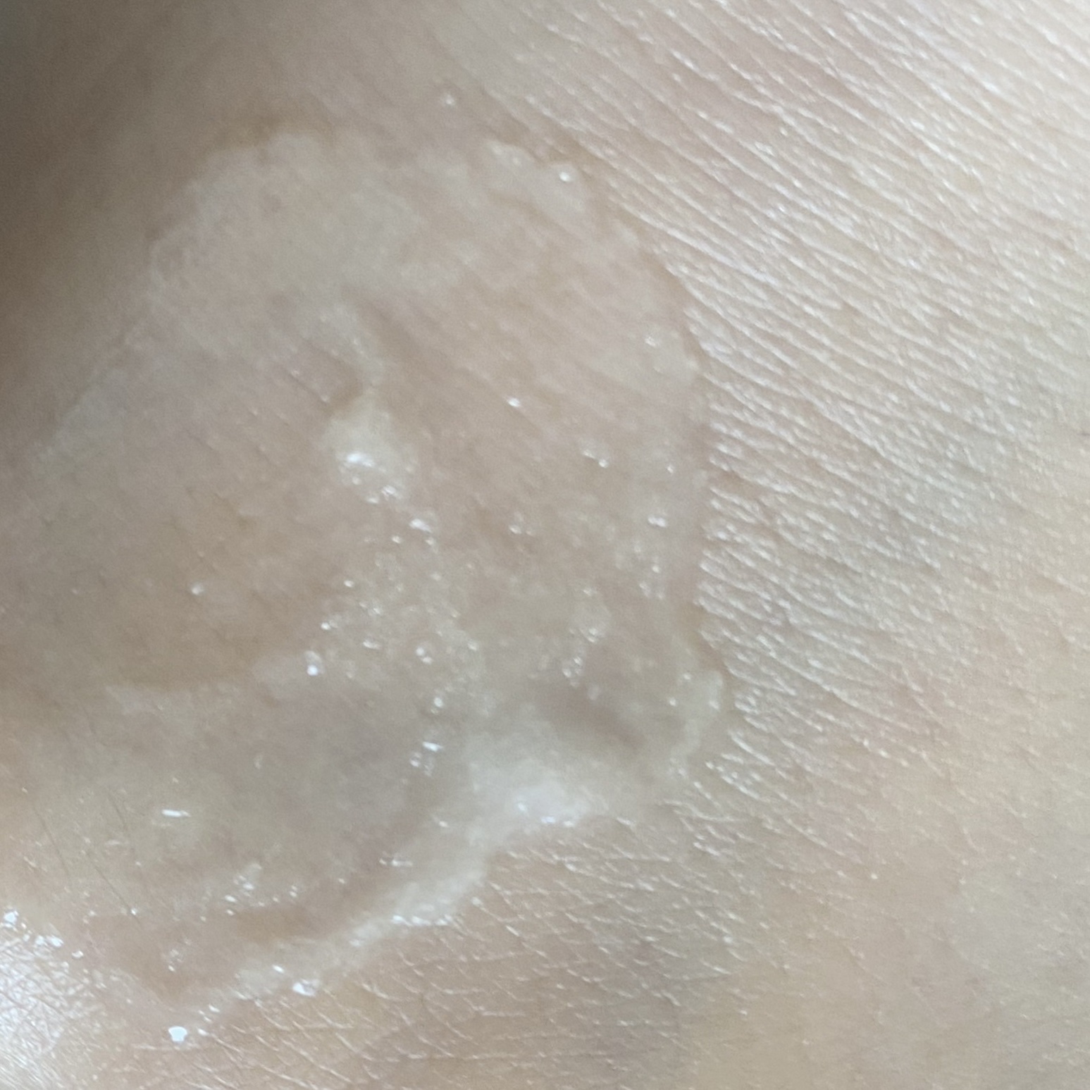 エスポア ウォータースプラッシュサンセラム/espoir/日焼け止めクリームを使ったクチコミ（2枚目）