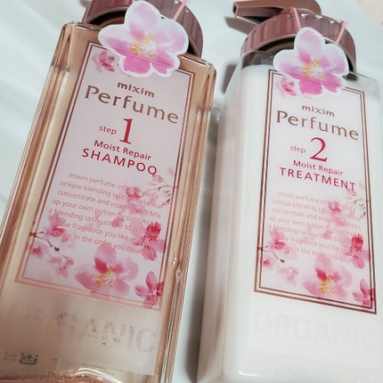 ミクシムパフューム モイストリペア 限定チェリーブロッサム シャンプー&ヘアトリートメントペアセット /mixim Perfume/市販シャンプーを使ったクチコミ(1枚目)
