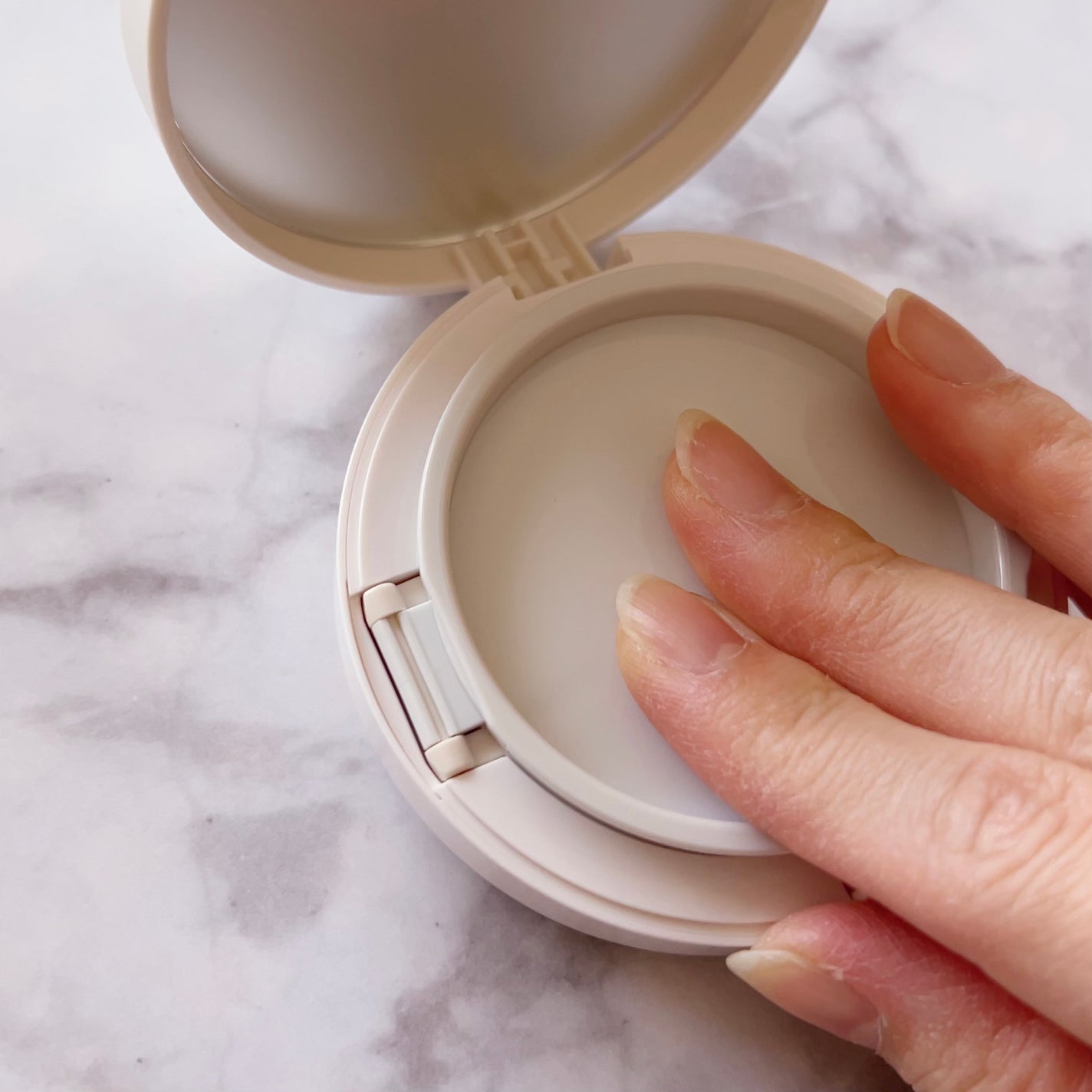 ディエム クルール カラートリックマルチクッションファンデーション/ディエム クルール/クッションファンデーションを使ったクチコミ(5枚目)